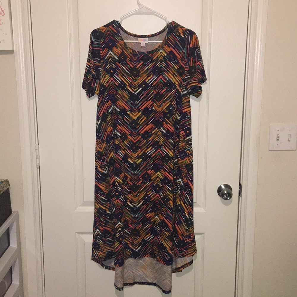 EUC LuLaRoe Carly 💜☺️💜